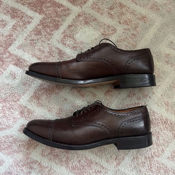 Allen Edmonds - Brown Sanford Derby - Brogue Dress Shoes - Picture 3 of 9
